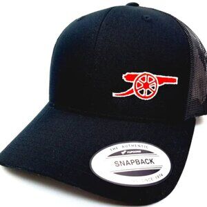 Arsenal Soccer Football Embroidered Patch Mesh Snapback Trucker